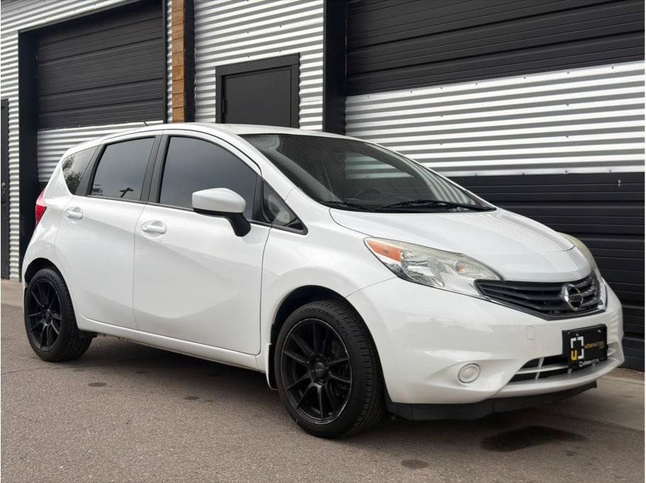 Used 2015 Nissan Versa Note SV FWD image 11
