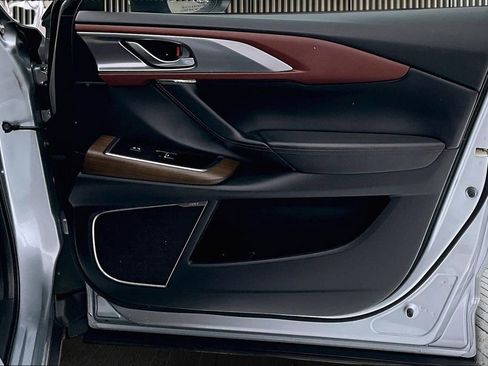 Used 2019 MAZDA CX-9 Signature image 24