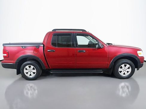 Used 2009 Ford Explorer Sport Trac XLT AWD/4WD image 9