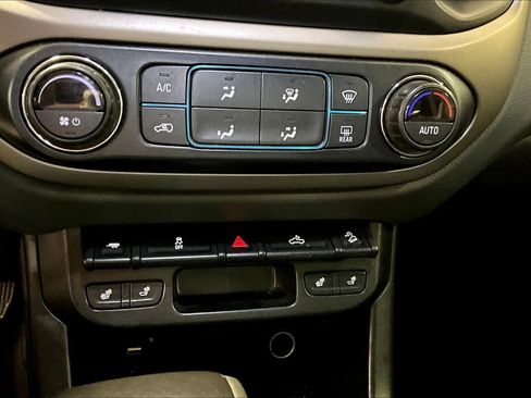 Used 2018 Chevrolet Colorado Z71 image 25