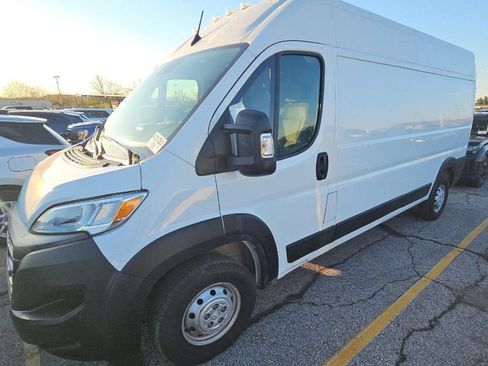 Used 2023 RAM ProMaster 2500 image 1