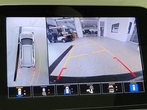 Certified 2023 Chevrolet Equinox Premier AWD/4WD image 15