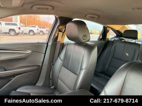 Used 2017 Chevrolet Impala LT image 53