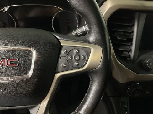 Used 2019 GMC Acadia Denali image 25