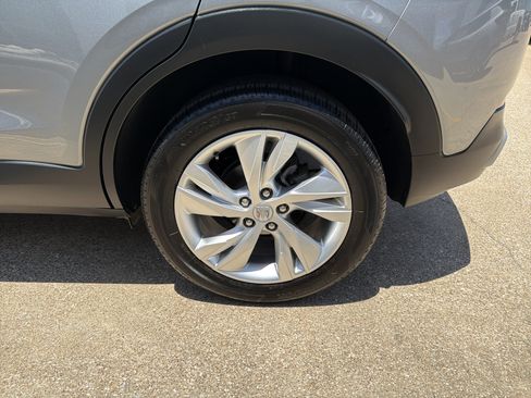 Used 2024 Buick Encore GX Preferred FWD image 26