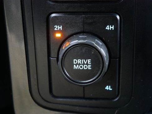 Used 2022 Ford F150 XLT w/ Equipment Group 302A High image 29