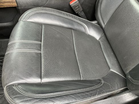 Used 2020 Chevrolet Silverado 3500 High Country w/ Gooseneck/5TH Wheel Package image 28