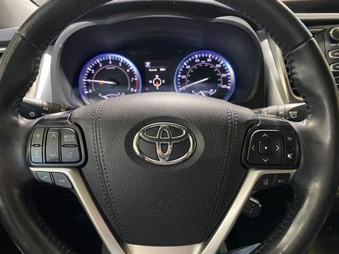 Used 2019 Toyota Highlander Limited Platinum image 13