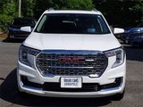 Used 2023 GMC Terrain Denali image 2