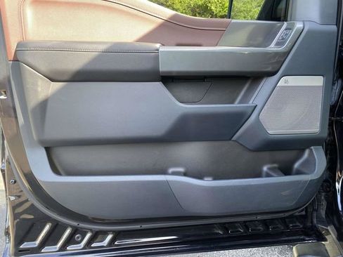 Used 2022 Ford F150 Lariat w/ Max Trailer Tow Package image 19