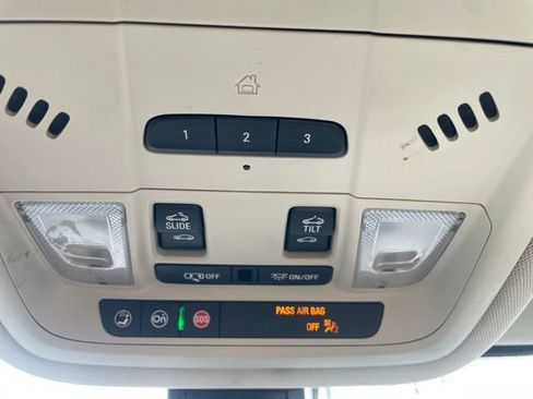 Used 2023 GMC Acadia Denali w/ Denali Ultimate Package image 33