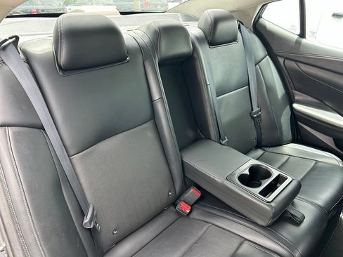 Used 2019 Nissan Maxima 3.5 SV w/ Floor Mat Group FWD image 48