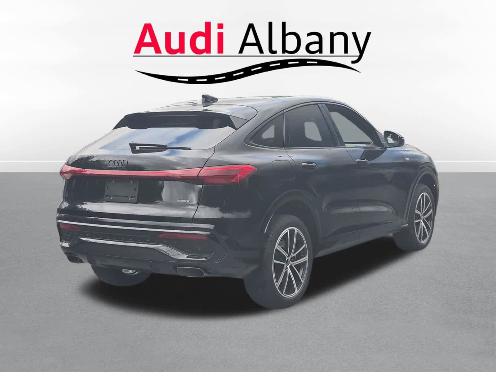 New 2026 Audi Q5 Premium Plus AWD/4WD image 5