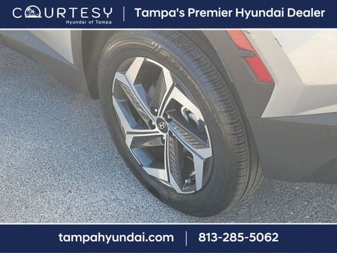 Used 2022 Hyundai Tucson SEL w/ Convenience + Premium Package image 5