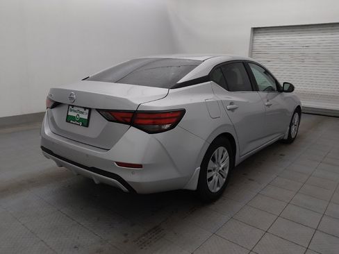 Used 2020 Nissan Sentra S image 9