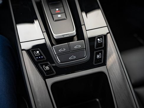 Certified 2025 Porsche 911 Carrera 4 GTS image 39