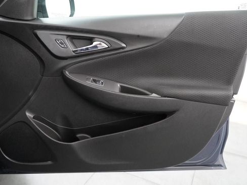 Used 2025 Chevrolet Malibu RS FWD image 31