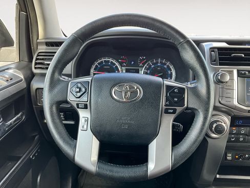 Used 2018 Toyota 4Runner Limited AWD/4WD image 12