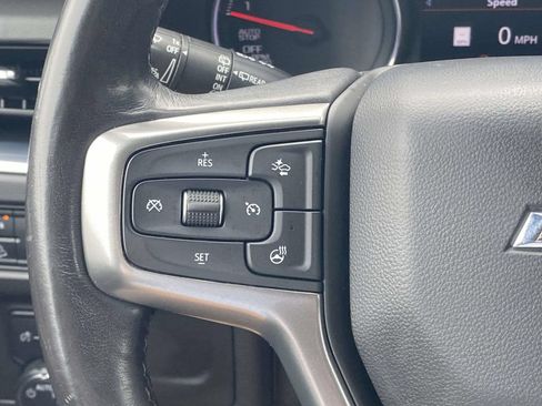 Used 2021 Chevrolet Tahoe Z71 w/ Luxury Package AWD/4WD image 23