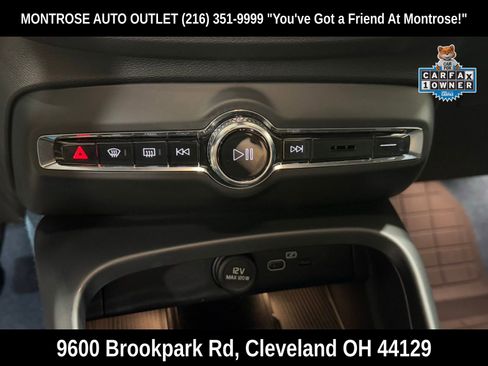 Used 2023 Volvo XC40 Recharge Ultimate w/ Protection Package Premier image 24