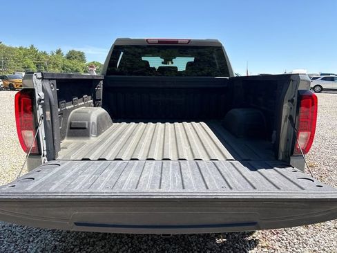 Certified 2024 GMC Sierra 1500 Elevation w/ LPO, Elevation Black Package AWD/4WD image 12