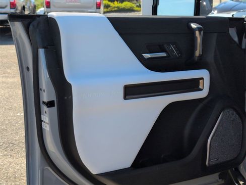 Certified 2024 GMC Hummer EV 2X image 20