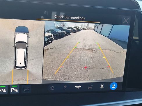 New 2026 Subaru Outback Touring image 18