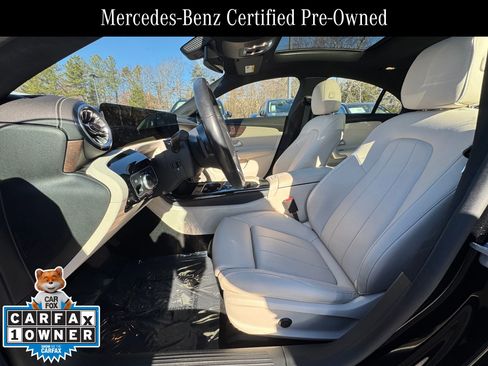 Used 2023 Mercedes-Benz CLA 250 4MATIC image 5