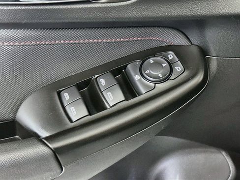 Used 2023 Chevrolet TrailBlazer RS w/ Convenience Package FWD image 18