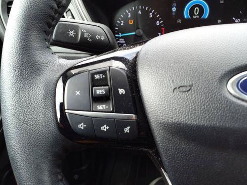 Used 2021 Ford Escape SE w/ Cold Weather Package AWD/4WD image 19