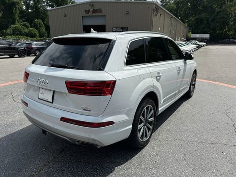 Used 2018 Audi Q7 3.0T Prestige image 5