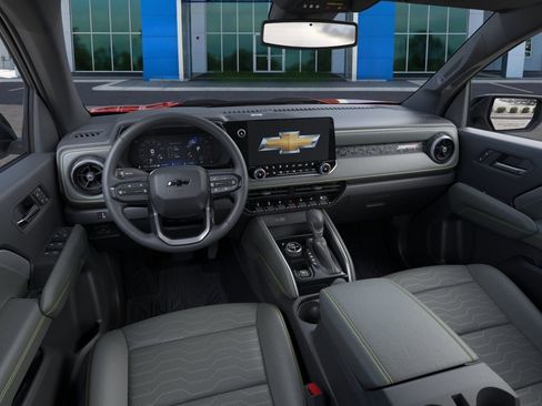 New 2026 Chevrolet Colorado ZR2 w/ Technology Package AWD/4WD image 15