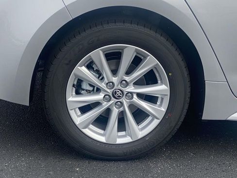 New 2026 Toyota Corolla SE image 10