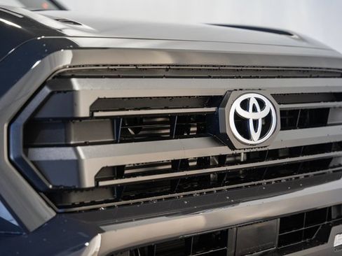 New 2026 Toyota Tacoma SR5 image 10