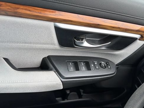 Used 2017 Honda CR-V EX image 22