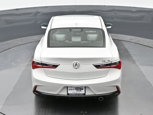 Used 2020 Acura ILX w/ Premium Package FWD image 29