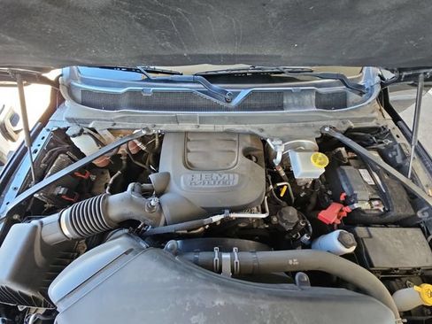 Used 2022 RAM 2500 Laramie AWD/4WD image 16