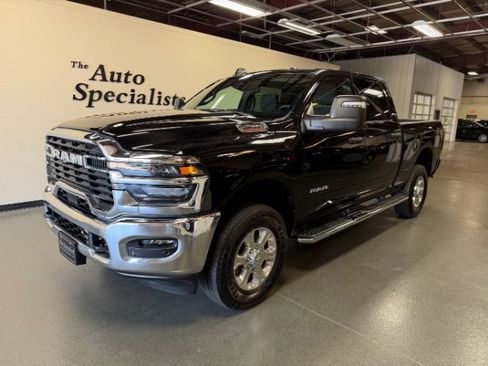 Used 2026 RAM 2500 Big Horn AWD/4WD image 1