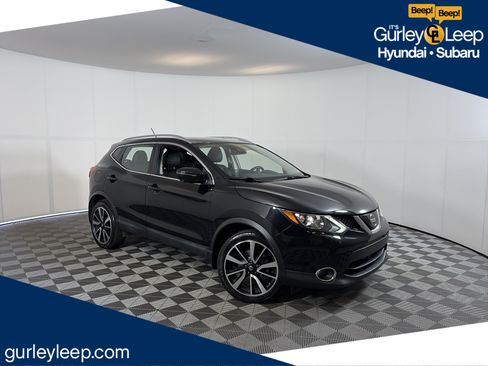 Used 2019 Nissan Rogue Sport SL AWD/4WD image 1