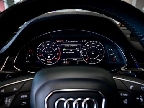 Used 2017 Audi Q7 3.0T Prestige image 36