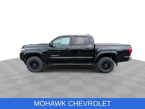 Used 2019 Toyota Tacoma SR5 image 6