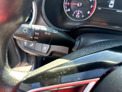 Used 2022 Kia Forte LXS w/ LXS Technology Package image 21