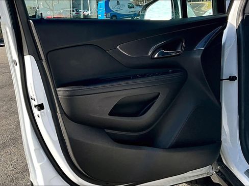 Used 2018 Buick Encore Preferred image 23