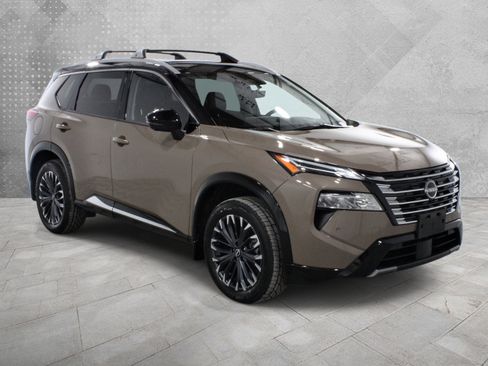Used 2024 Nissan Rogue Platinum w/ Platinum Premium Package AWD/4WD image 1