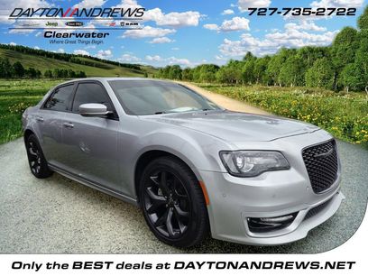 Used 2023 Chrysler 300 Touring L w/ Comfort Group