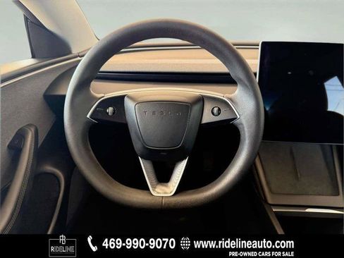 Used 2024 Tesla Model 3 Standard Range RWD image 11