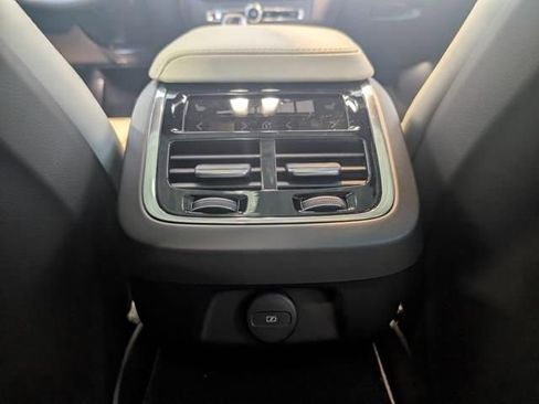 New 2026 Volvo V60 B5 Cross Country Ultra w/ Climate Package image 26