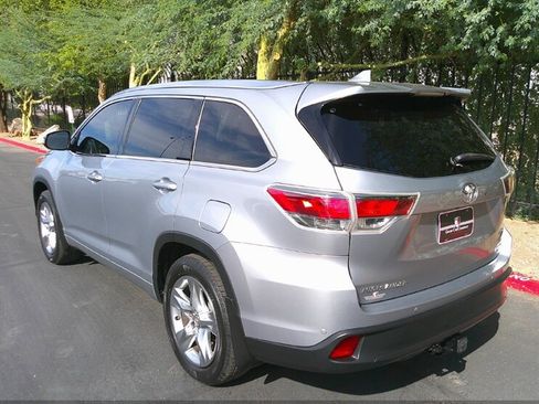 Used 2015 Toyota Highlander Limited image 7