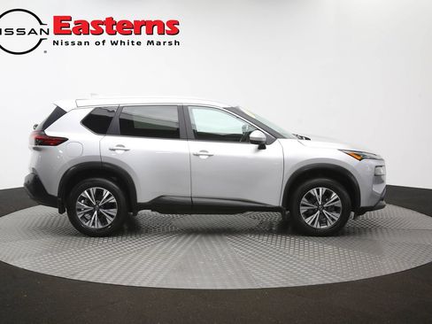 Used 2023 Nissan Rogue SV AWD/4WD image 40