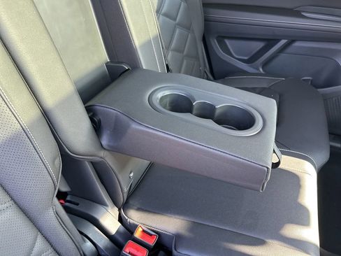 New 2026 Volkswagen Atlas SE FWD image 51